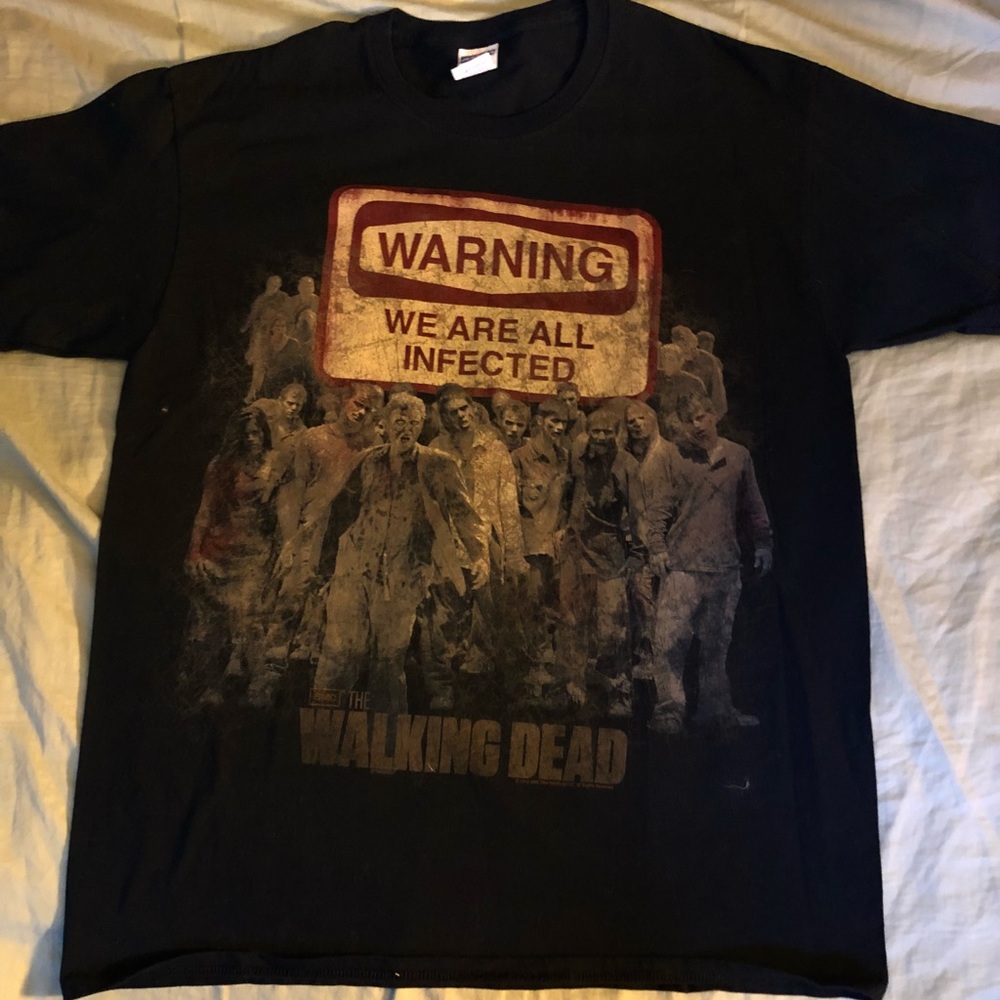 The Walking Dead TV Series WARNING We Are All Infected TShirt Mens Sz L NEW